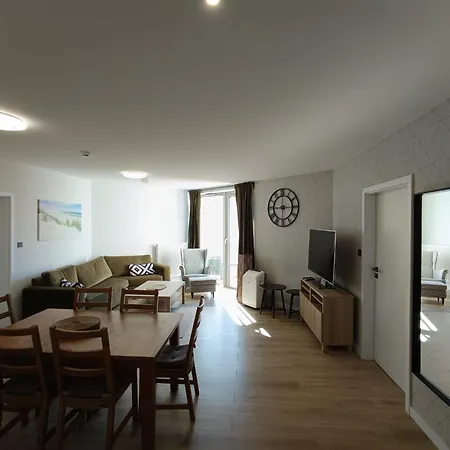 Pinea 2 Bedroom With Sea View