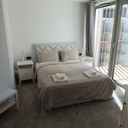 Pinea 2 Bedroom With Sea View Pobierowo